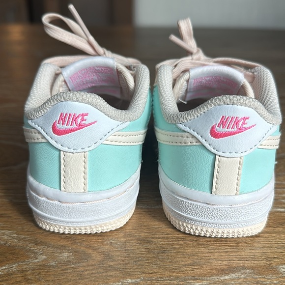 Nike Airforce 1 Toddler 6c - Picture 4 of 5